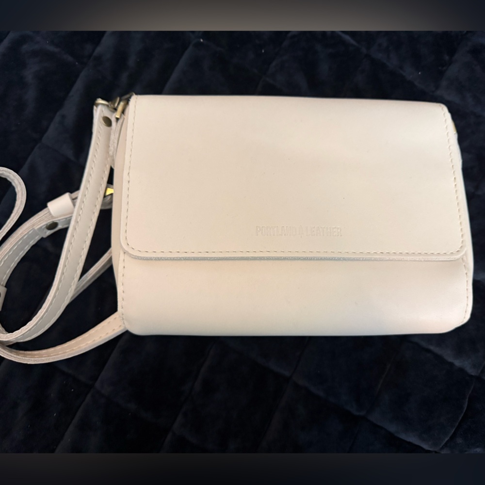 Portland Leather Cream Crossbody Bag - Minimal Foldover Flap